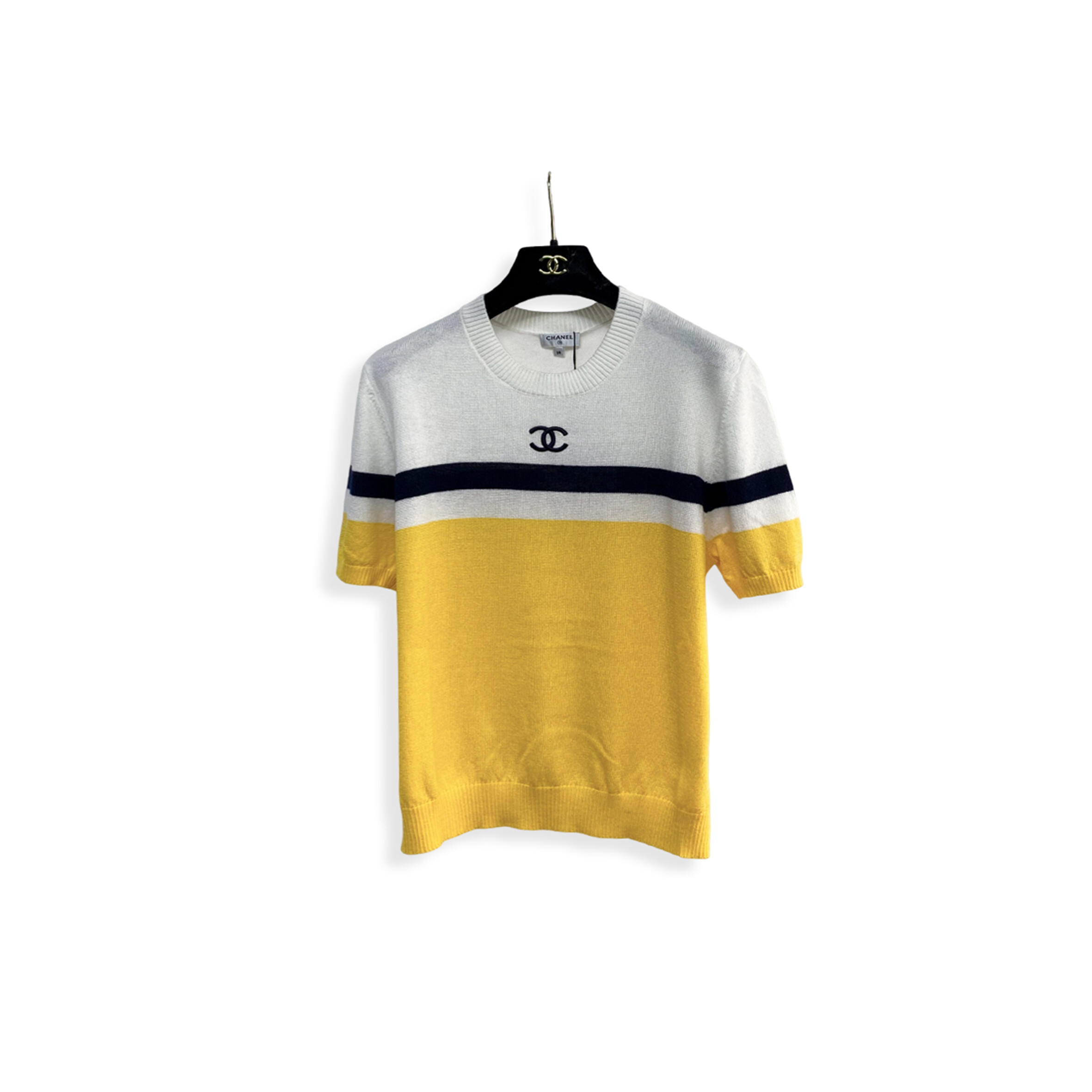 CHANEL KNITTED SHORT SLEEVES 